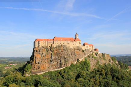 Riegersburg als Ausflugsziel vom Vitalhotel der Parktherme Bad Radkersburg Riegersburg als Ausflugsziel vom Vitalhotel der Parktherme Bad Radkersburg