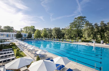 Sportbecken in der Parktherme Bad Radkersburg Sportbecken in der Parktherme Bad Radkersburg