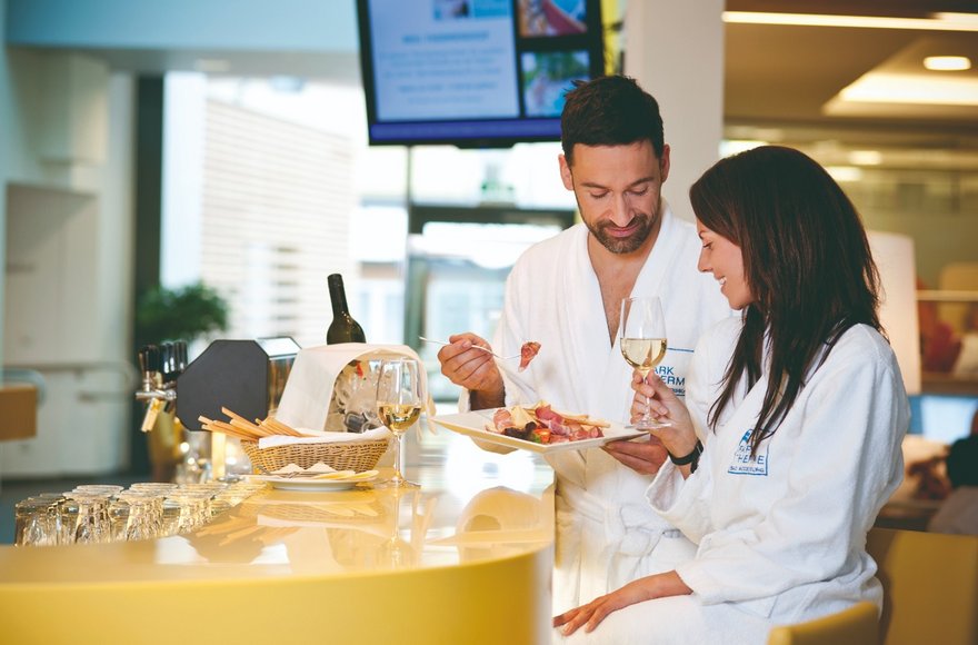 Genussbar in der Parktherme Bad Radkersburg Genussbar in der Parktherme Bad Radkersburg