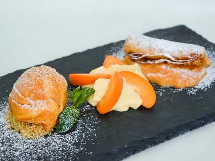 Nachspeise im Vitalhotel der Parktherme Bad Radkersburg Nachspeise im Vitalhotel der Parktherme Bad Radkersburg