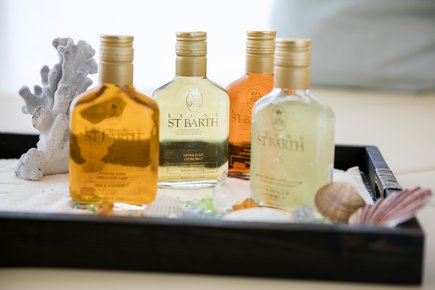 Produkte der Kostmetiklinie ST BARTH im Vitalhotel der Parktherme Produkte der Kostmetiklinie ST BARTH im Vitalhotel der Parktherme