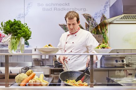 Regionale und Saisonale Kulinarik Regionale und Saisonale Kulinarik