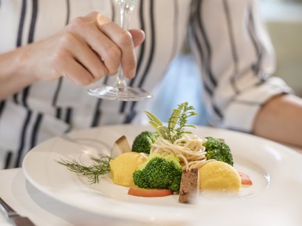 Kulinarische Köstlichkeiten in der Parktherme Bad Radkersburg Kulinarische Köstlichkeiten in der Parktherme Bad Radkersburg